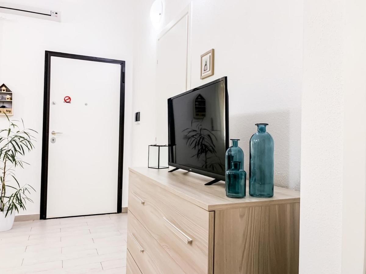 Nuova 27 Lägenhet Olbia Exteriör bild