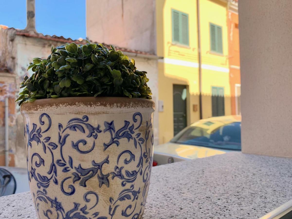 Nuova 27 Lägenhet Olbia Exteriör bild
